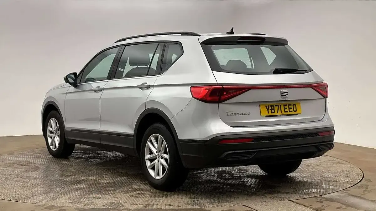 Used Seat Tarraco SE 150 HP (110 kW) 2022 Silver SUV