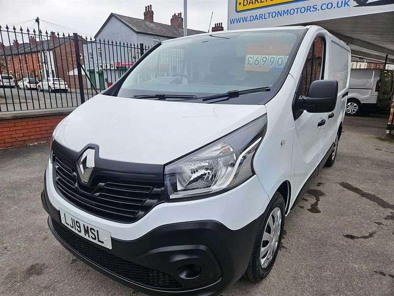 Used Renault Trafic Business 2019 White MPV