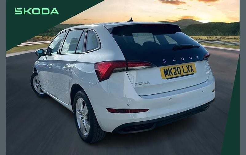 Used Skoda Scala SE 94 HP (69 kW) 2020 White Hatchback
