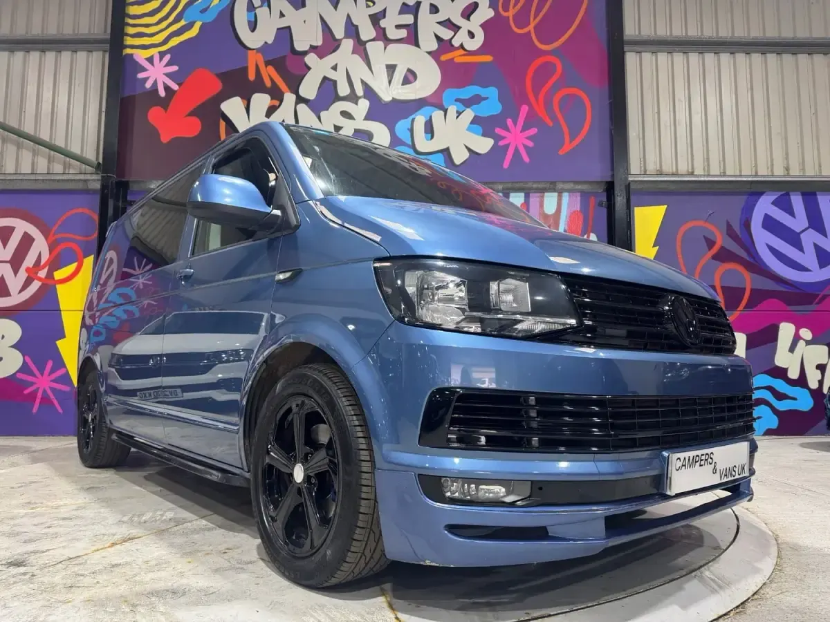 Usado VW Transporter Highline 2015 Azul Van