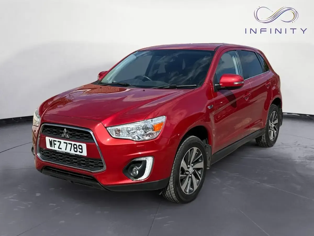 Used Mitsubishi ASX 117 HP (86 kW) 2015 Red SUV