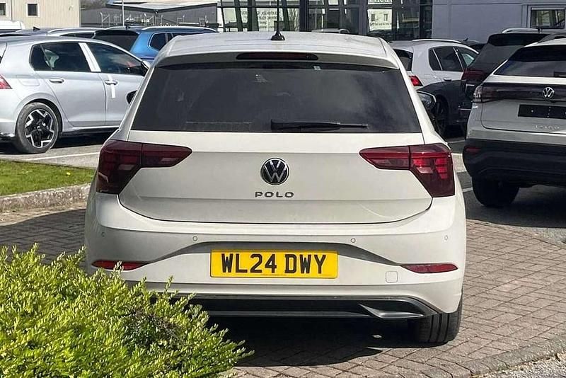 Used VW Polo Match 95 HP (69 kW) 2024 Grey Hatchback