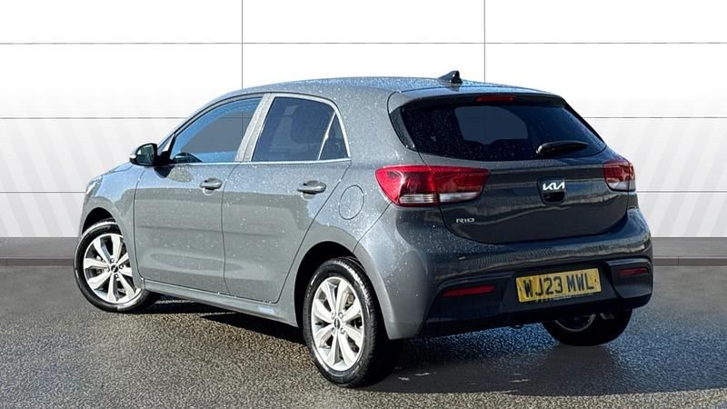 Used Kia Rio 120 HP (88 kW) 2022 Grey Hatchback