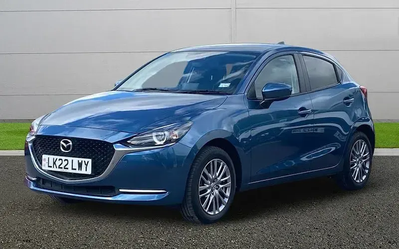 Używany Mazda 2 Inclusive 90 KM (66 kW) 2022 Hatchback