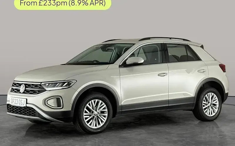 Used VW T-Roc Life 110 HP (80 kW) 2023 SUV