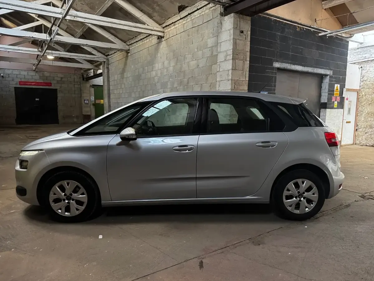 Used Citroën C4 Picasso VTR Sport 2015 Silver MPV