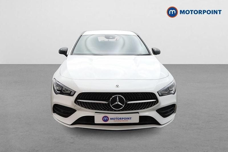 Gebraucht Mercedes CLA220 Executive 190 PS (139 kW) 2022 Weiß Limousine
