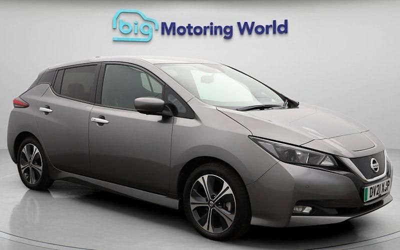 Used 2021 Nissan Leaf N-Connecta Hatchback | £9,800 (Fair price) - Image 1/4