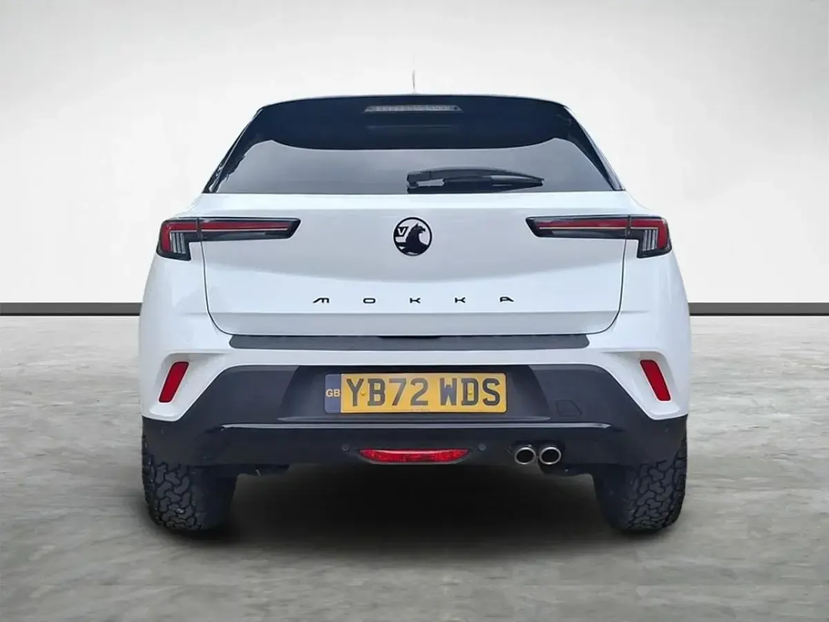 Used Vauxhall Mokka GS Line 128 HP (94 kW) 2023 White SUV
