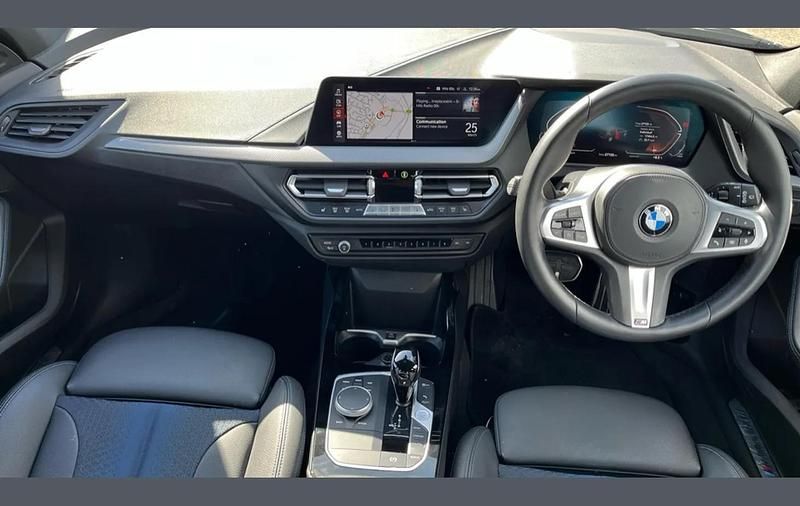 Used BMW 118 M Sport 134 HP (98 kW) 2022 Black Hatchback