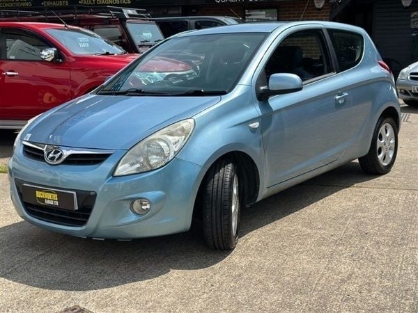 Blue Used 2010 Hyundai i20 Edition Hatchback | £2,695 (A bit pricey) - Image 1/1