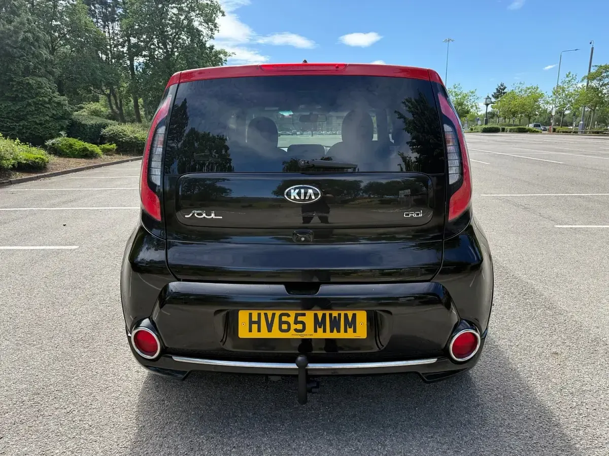 Used Kia Soul 126 HP (92 kW) 2015 Black SUV