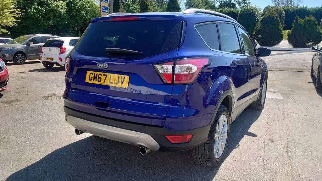 Used Ford Kuga Titanium 150 HP (110 kW) 2017 Blue SUV