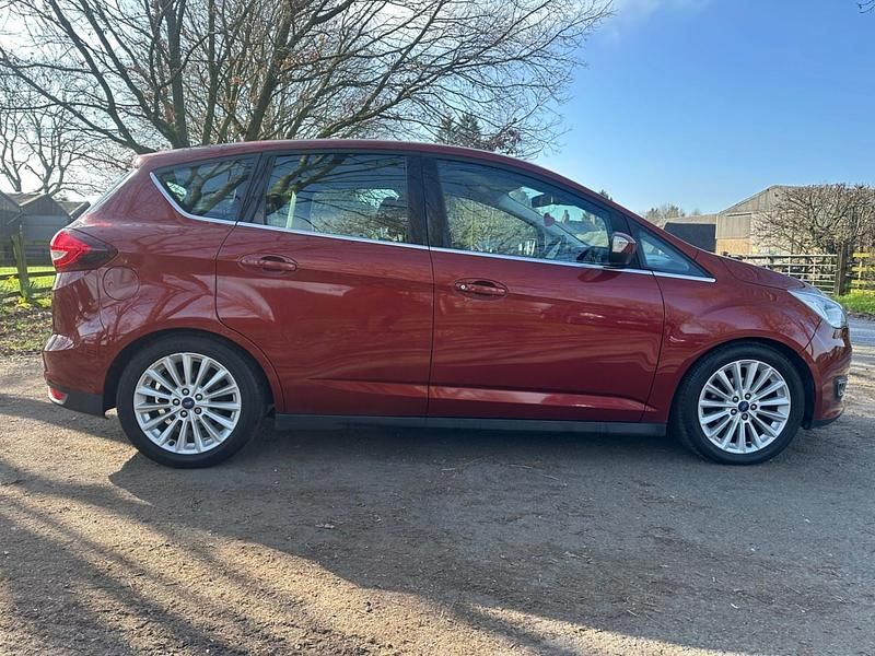 Used Ford C-MAX Titanium 2018 Red MPV