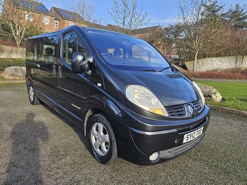 Used Renault Trafic 115 HP (84 kW) 2012 Black MPV