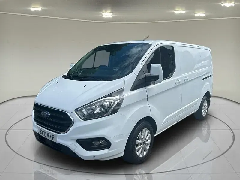 Used Ford Transit Custom Limited 130 HP (95 kW) 2021 White Van