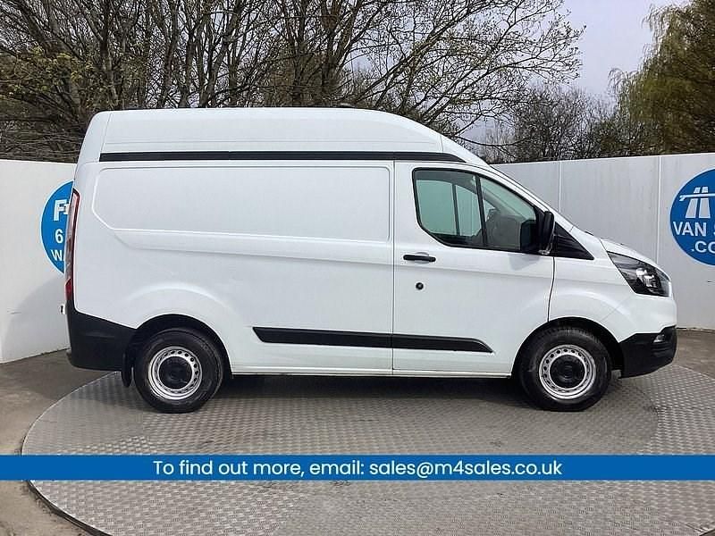 Used Ford Transit Custom 105 HP (77 kW) 2020 White Van