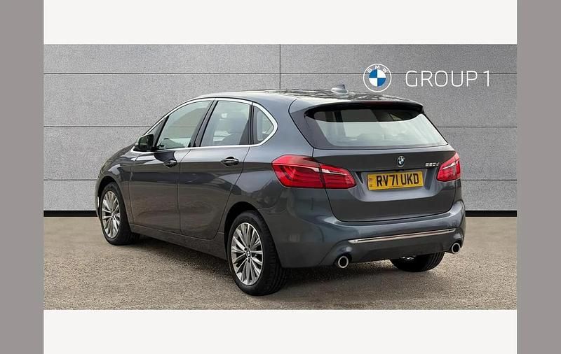 Used BMW 220 Luxury Line 190 HP (139 kW) 2021 Grey Estate
