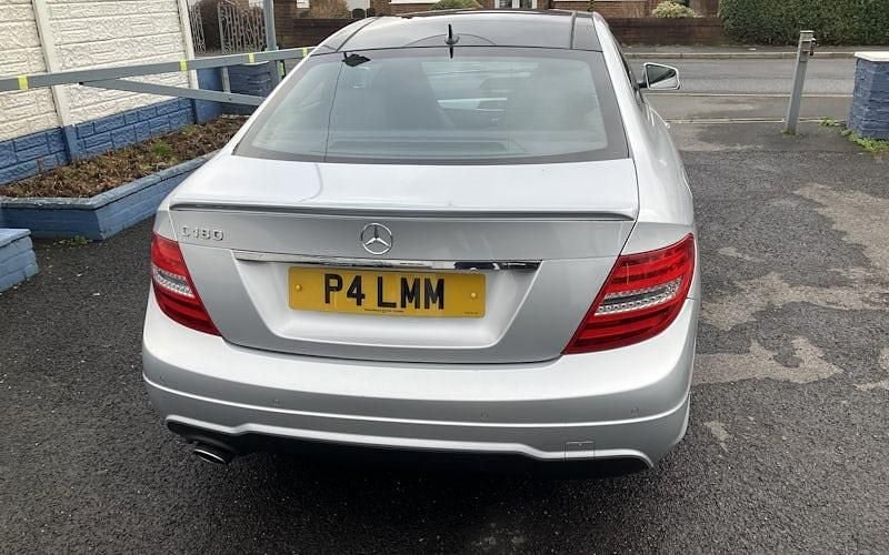 Used Mercedes C180 Sport Edition 156 HP (114 kW) 2014 Silver Coupe