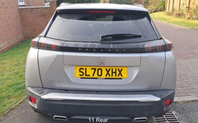 Used Peugeot 2008 Allure Premium 131 HP (96 kW) 2022 SUV