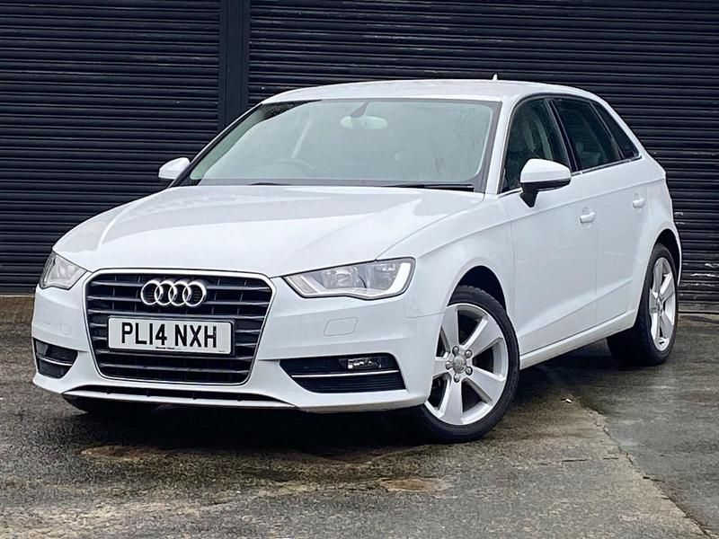 Used Audi A3 Sportback Sport 2014 White Hatchback