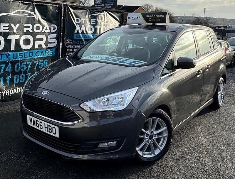 Grey Used 2016 Ford Grand C-Max Zetec MPV | £5,795 (Fair price) - Image 1/4