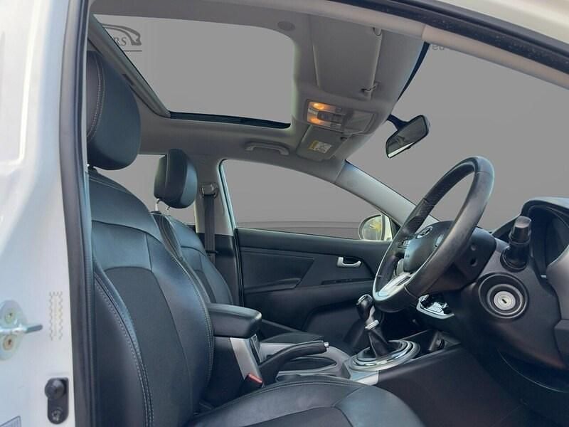 Used Kia Sportage 135 HP (99 kW) 2015 White SUV