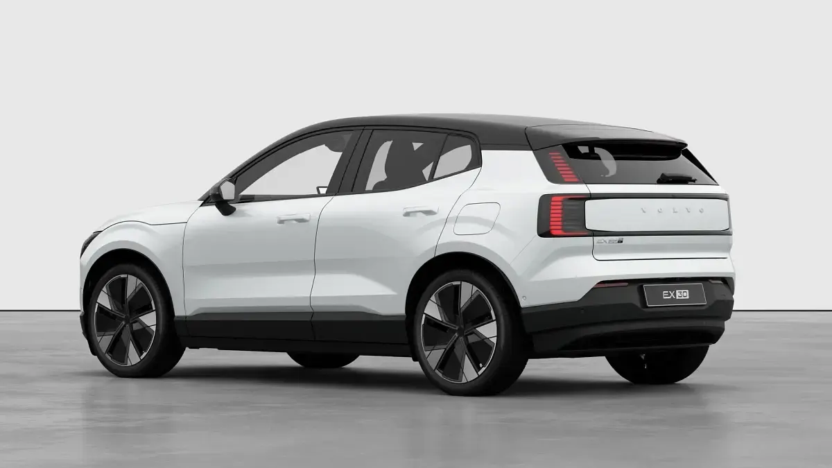 New Volvo EX30 Ultra 314 kW (428 HP) 2025 Crystal white SUV