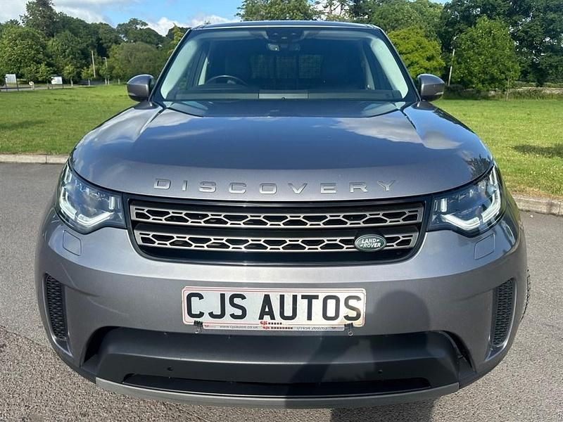 Used Land Rover Discovery 5 SE 2019 Grey SUV