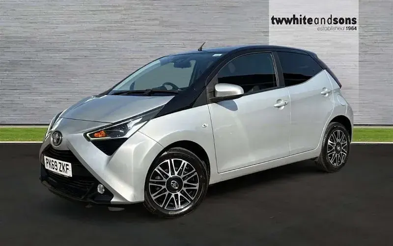 Used Toyota Aygo X-clusiv 72 HP (52 kW) 2021 Hatchback