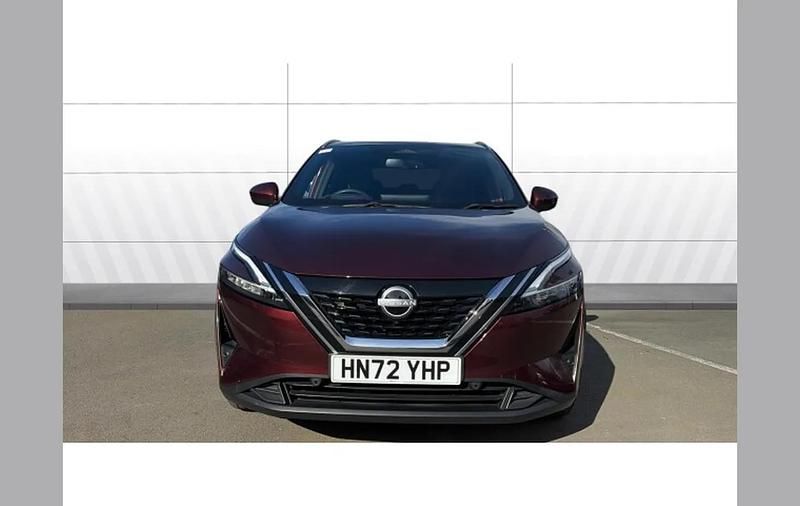 Used Nissan Qashqai Tekna 190 HP (139 kW) 2023 Red SUV