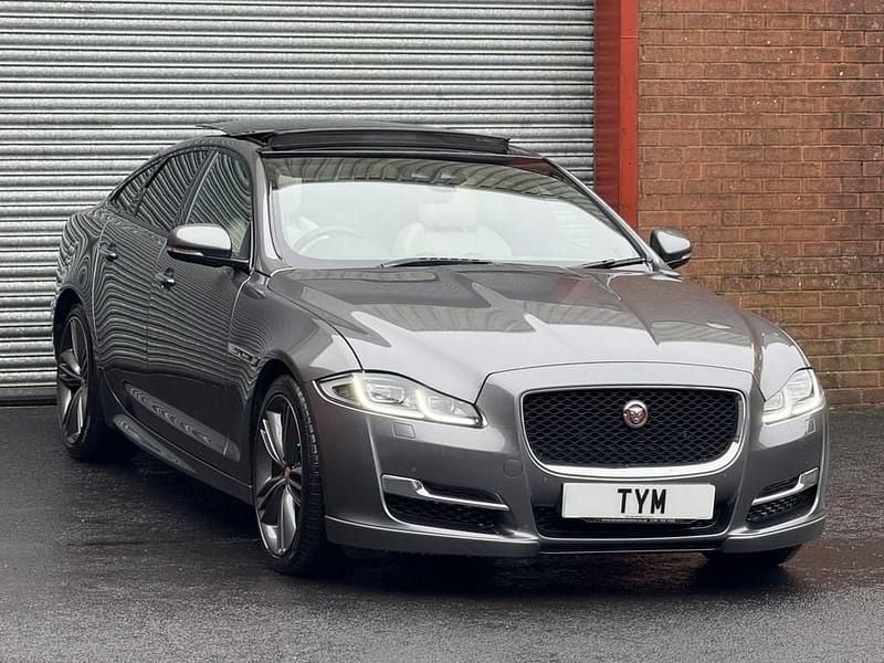 Used Jaguar XJ R-Sport 300 HP (220 kW) 2018 Grey Sedan