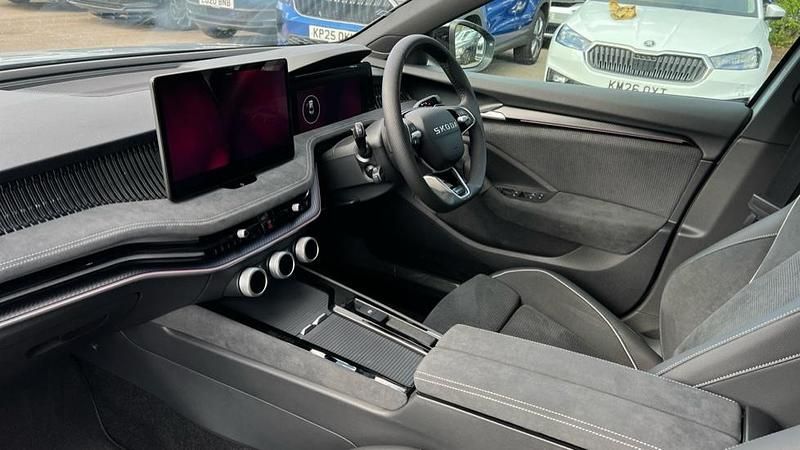 Used Skoda Superb SportLine 150 HP (110 kW) 2026 Pebble silver metallic Hatchback