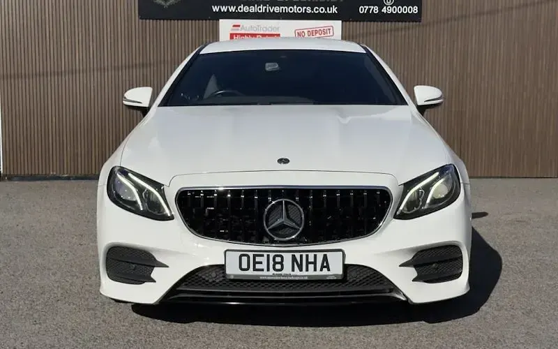 Used Mercedes E220 AMG line 194 HP (142 kW) 2018 White Coupe