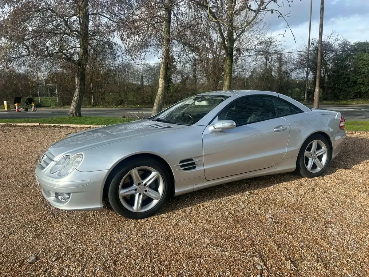 Used Mercedes SL350 272 HP (200 kW) 2008 Silver Cabriolet