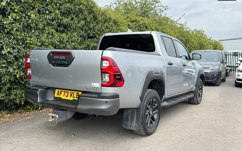 Used Toyota HiLux 204 HP (150 kW) 2024 Pickup
