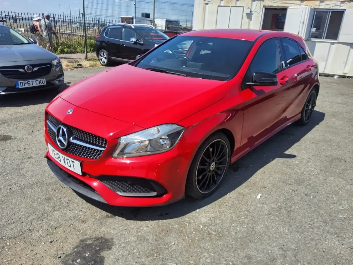 Used Mercedes A200 Executive 136 HP (100 kW) 2018 Red Hatchback