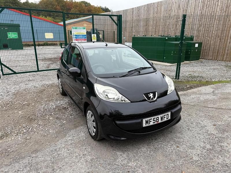Black Used 2008 Peugeot 107 Hatchback | £1,850 (Fair price) - Image 1/4