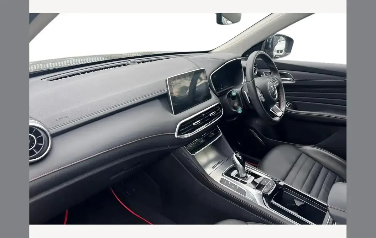 Used MG HS Trophy 162 HP (119 kW) 2024 Black pearl SUV