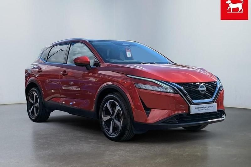 Red Used 2023 Nissan Qashqai N-Connecta SUV | £21,990 (Fair price) - Image 1/1