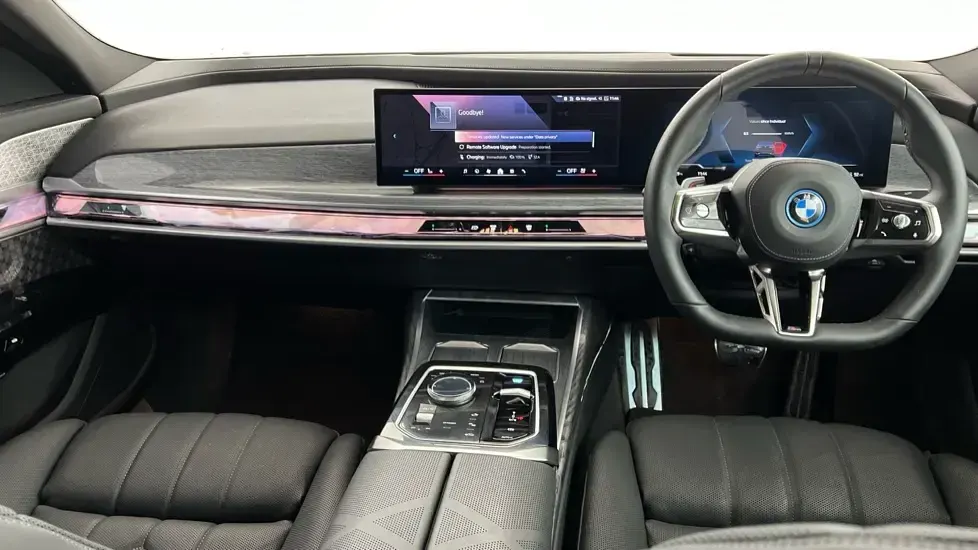 Usado BMW i7 M Sport 330 kW (449 CV) 2024 Negro Berlina