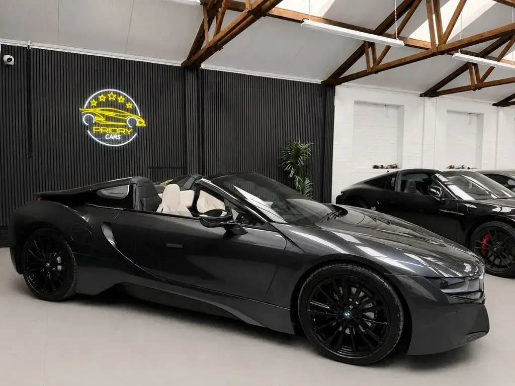 Used BMW i8 2018 Grey Cabriolet