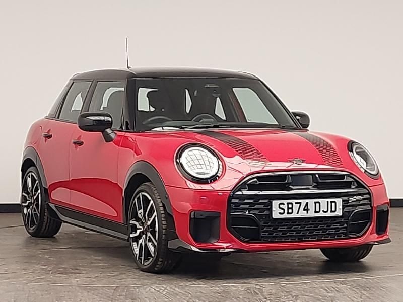 Used Mini Cooper Sport 204 HP (150 kW) 2024 Red Hatchback