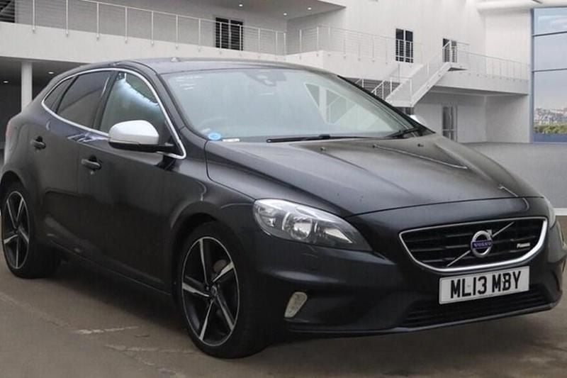 Black Used 2013 Volvo V40 R-Design Hatchback | £5,895 (Fair price) - Image 1/1