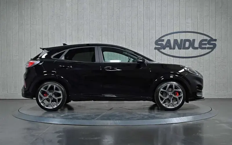 Używany Ford Puma ST 200 KM (147 kW) 2023 Czarny SUV