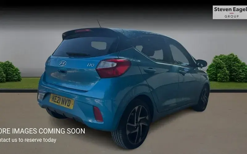 Used Hyundai i10 Premium 84 HP (61 kW) 2023 Hatchback