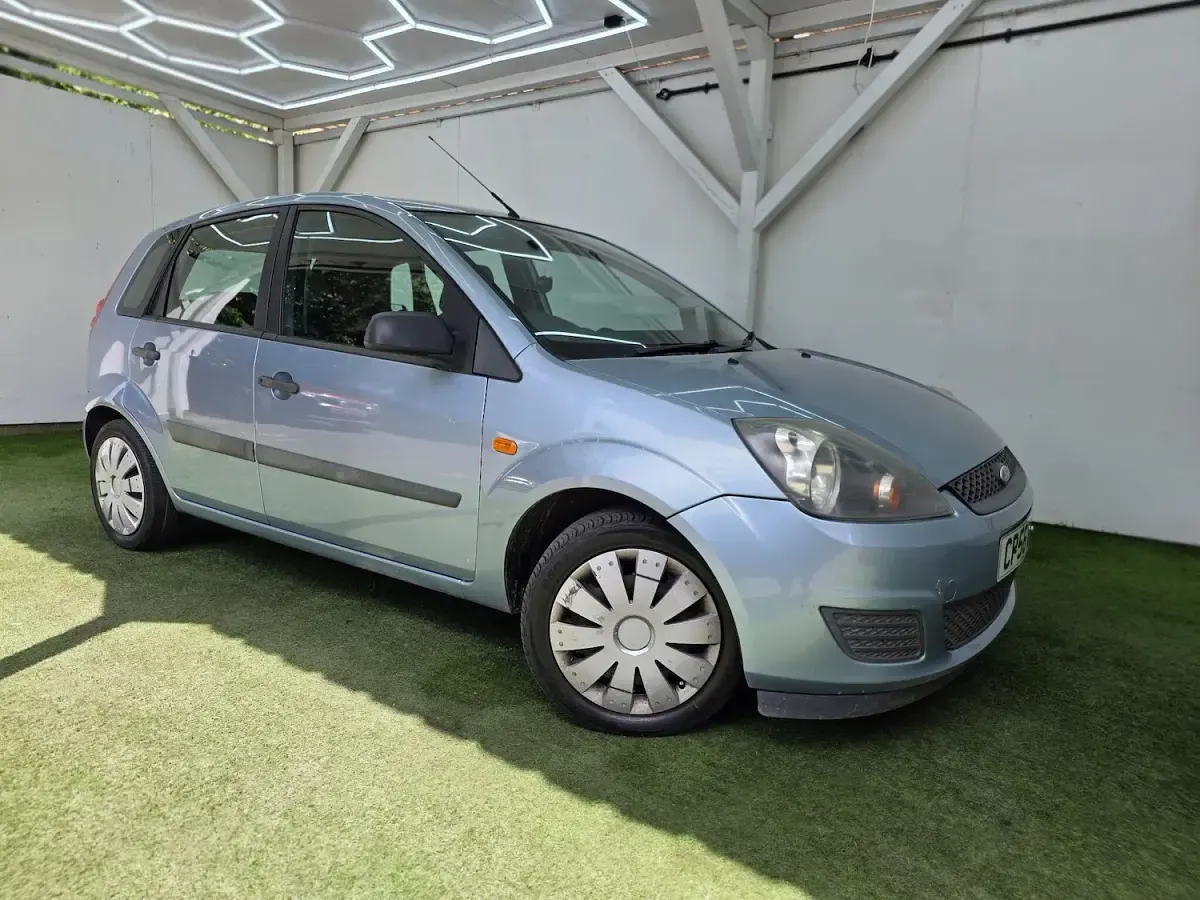 Used Ford Fiesta Style 2006 Blue Hatchback