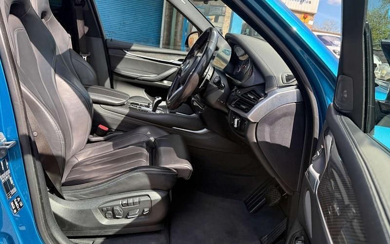 Used BMW X5 M Basis 575 HP (422 kW) 2018 Blue SUV