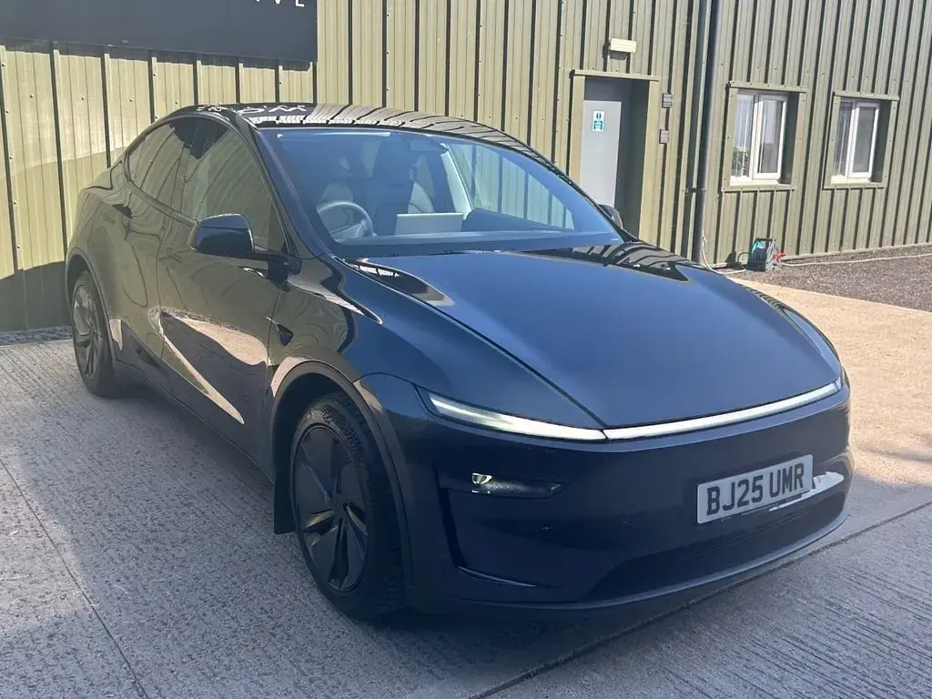 Used Tesla Model Y 377 kW (513 HP) 2025 Grey SUV