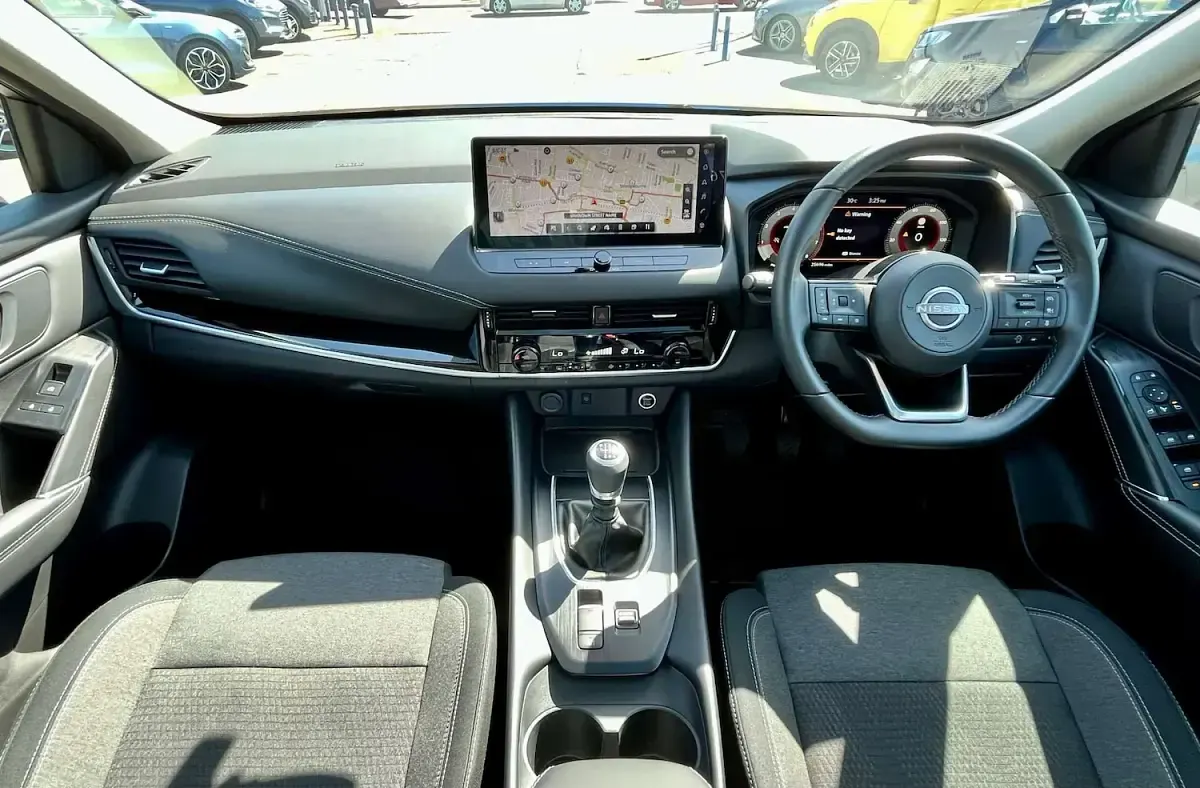 Used Nissan Qashqai N-Connecta 2023 Blue SUV